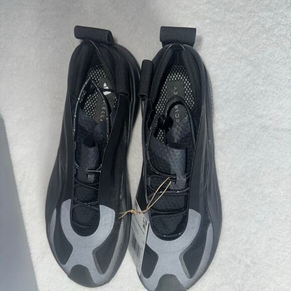 Stella McCartney Sportswear Low Ground Running Reflective Gorpcore Sneakers 9 - Picture 5 of 6